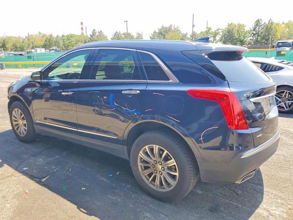 2017 CADILLAC XT5 Luxury