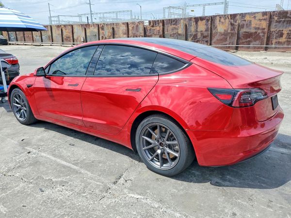 2021 TESLA MODEL 3