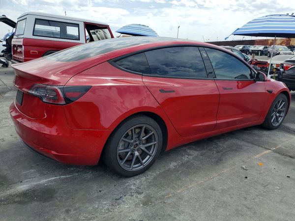 2021 TESLA MODEL 3