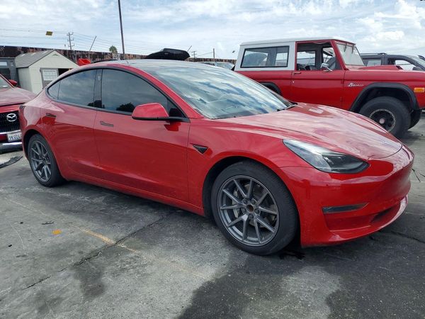 2021 TESLA MODEL 3