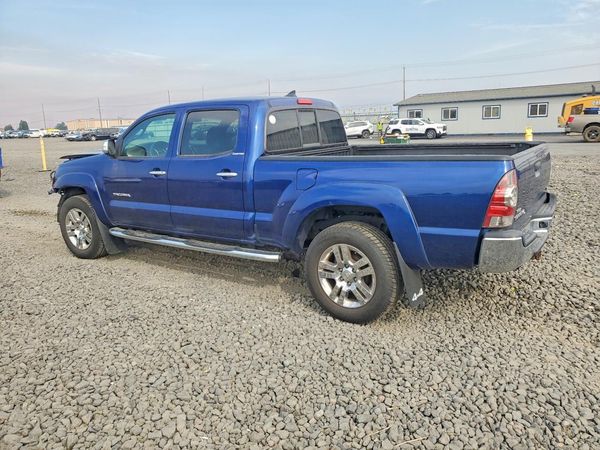 2015 TOYOTA TACOMA Delux Grade