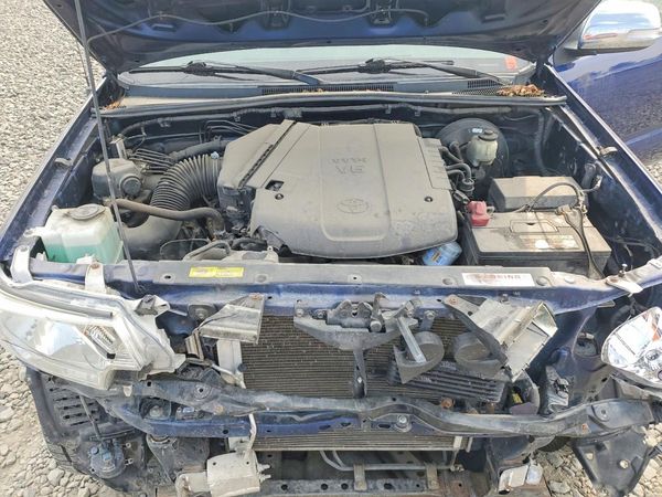 2015 TOYOTA TACOMA Delux Grade