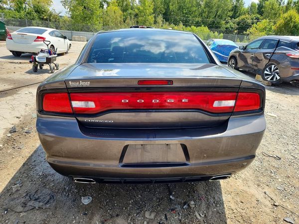 2013 DODGE CHARGER