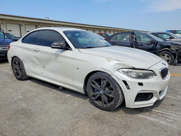 2016 BMW M235I