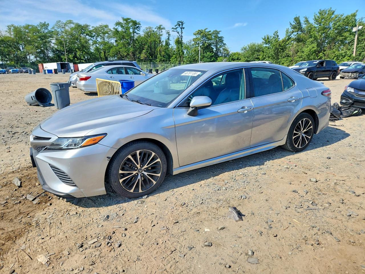 2019 TOYOTA CAMRY L/LE/SE/XLE — Front 3/4