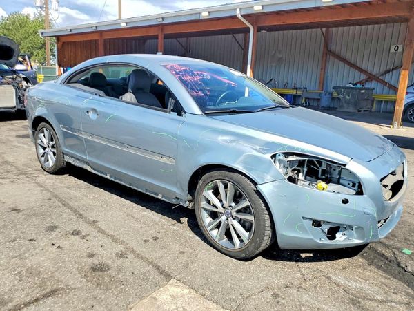 2013 VOLVO C70
