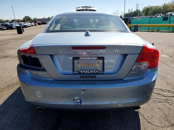 2013 VOLVO C70