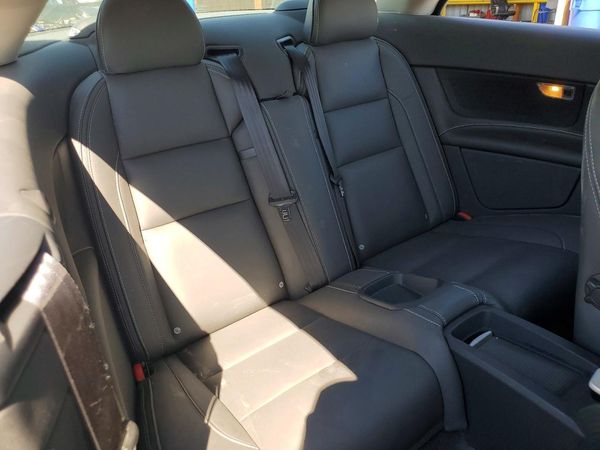 2013 VOLVO C70
