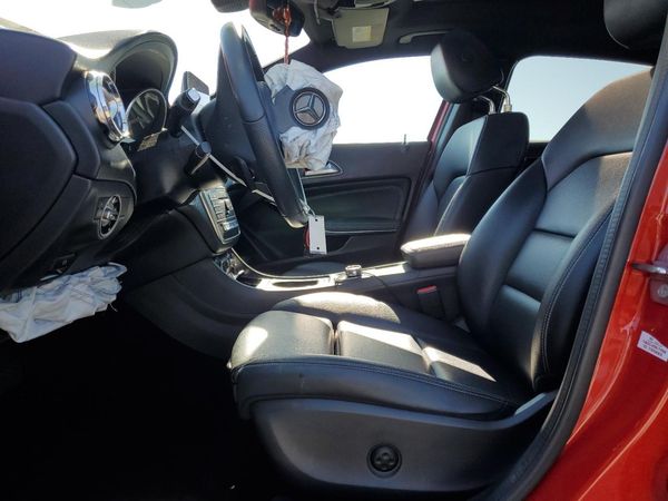 2020 MERCEDES-BENZ GLA GLA250