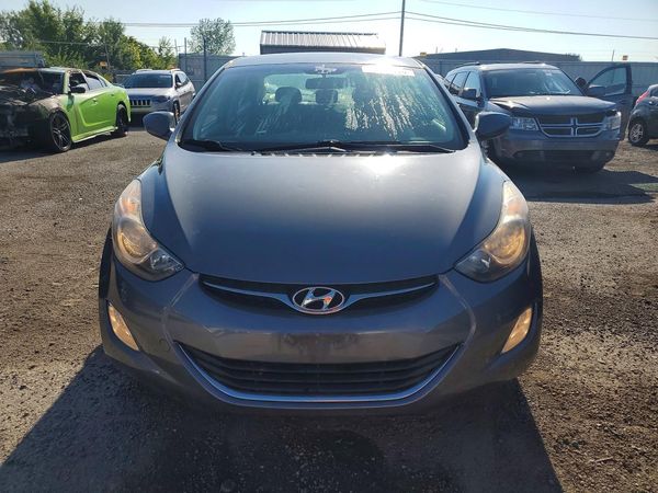 2013 HYUNDAI ELANTRA