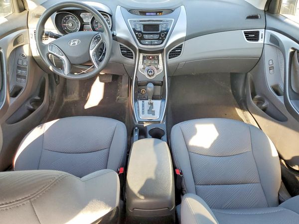 2013 HYUNDAI ELANTRA