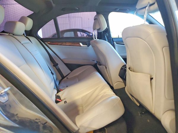 2012 MERCEDES-BENZ C C250