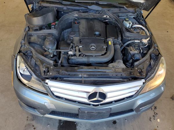 2012 MERCEDES-BENZ C C250