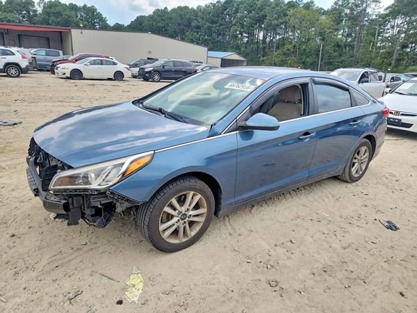 2017 HYUNDAI SONATA SE, Eco — Front 3/4
