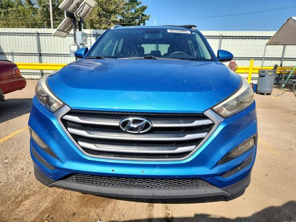 2017 HYUNDAI TUCSON