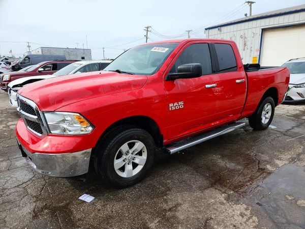 2016 RAM 1500 SLT