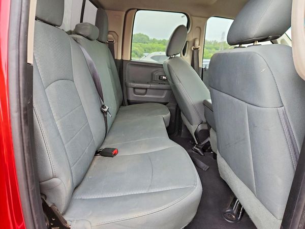 2016 RAM 1500 SLT