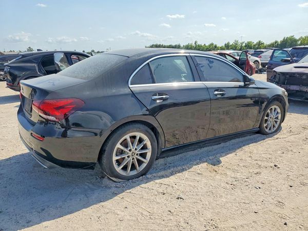 2019 MERCEDES-BENZ A A220