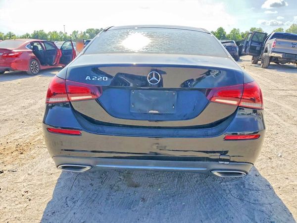 2019 MERCEDES-BENZ A A220