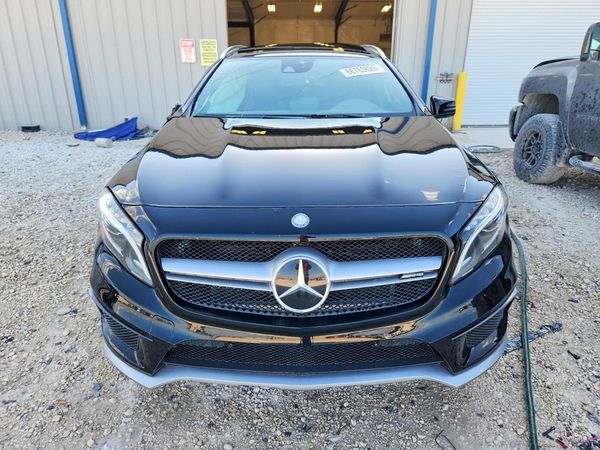 2016 MERCEDES-BENZ GLA
