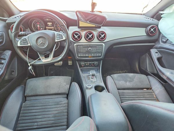 2016 MERCEDES-BENZ GLA