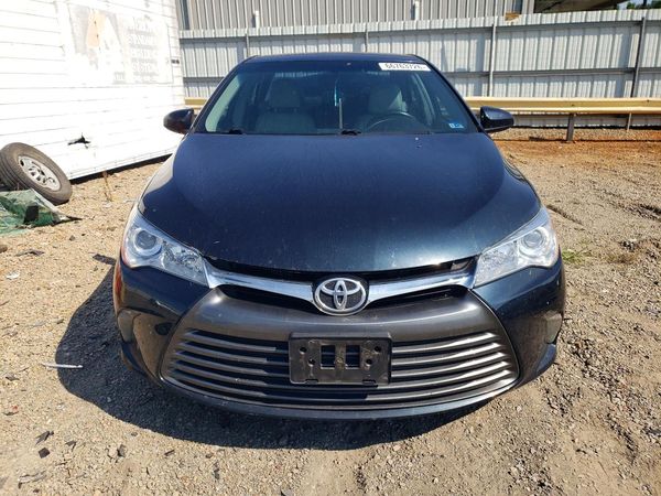 2015 TOYOTA CAMRY