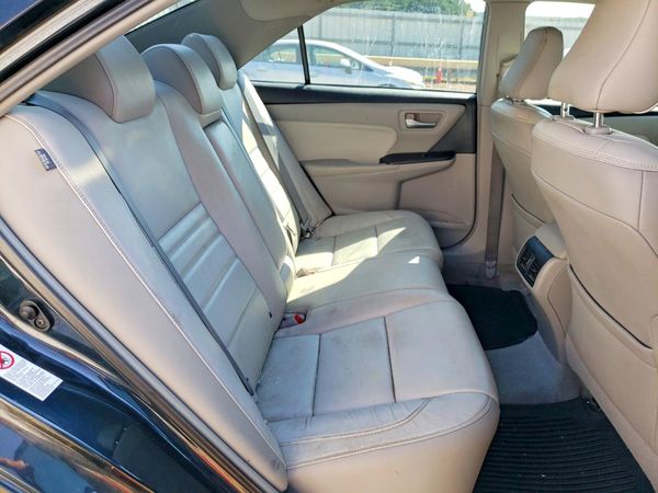 2015 TOYOTA CAMRY