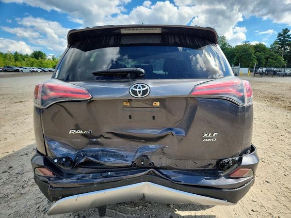 2018 TOYOTA RAV4