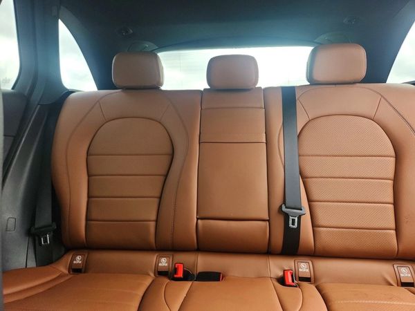 2021 MERCEDES-BENZ GLC-CLASS GLC300-4M — SUVN