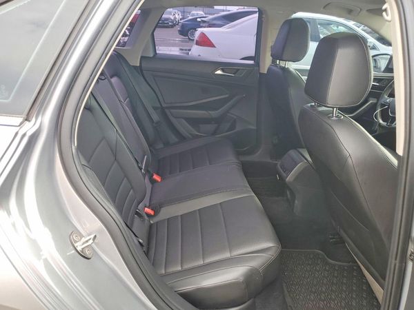 2021 VOLKSWAGEN JETTA