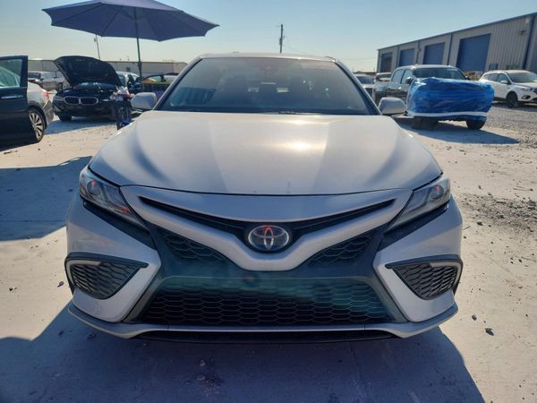 2022 TOYOTA CAMRY