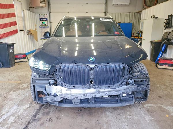 2025 BMW X5