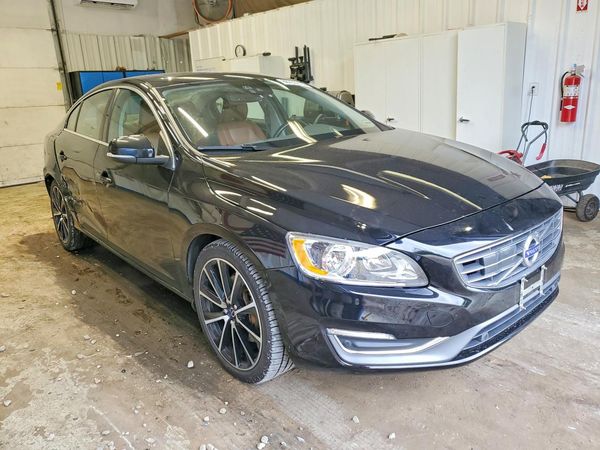 2018 VOLVO S60 Premier