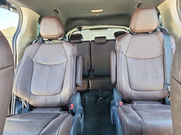 2021 TOYOTA SIENNA