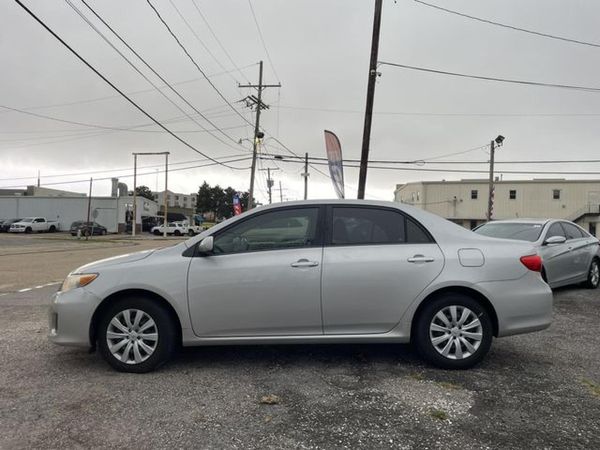 2012 TOYOTA COROLLA
