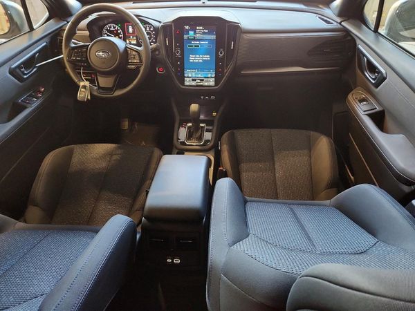 2025 SUBARU FORESTER