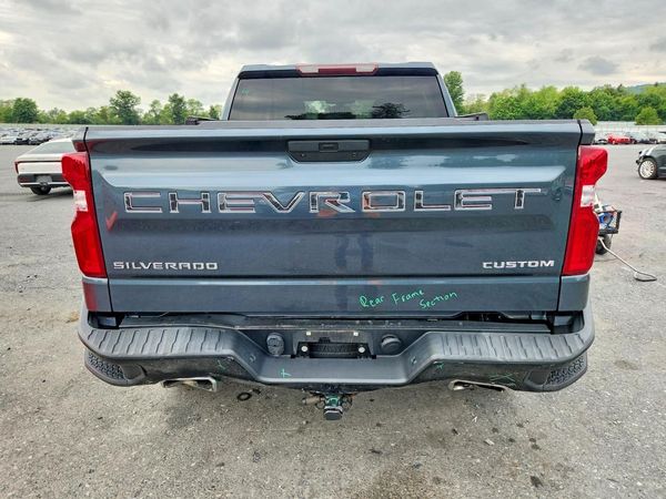 2021 CHEVROLET SILVERADO Trail Boss Custom