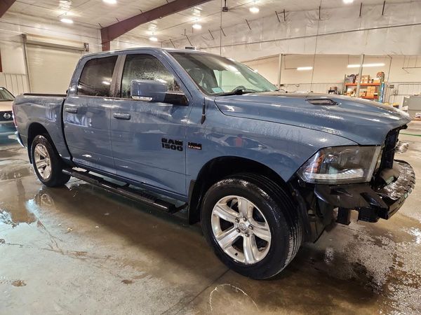 2015 RAM 1500 Sport