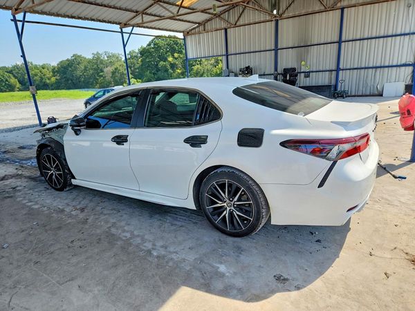 2023 TOYOTA CAMRY