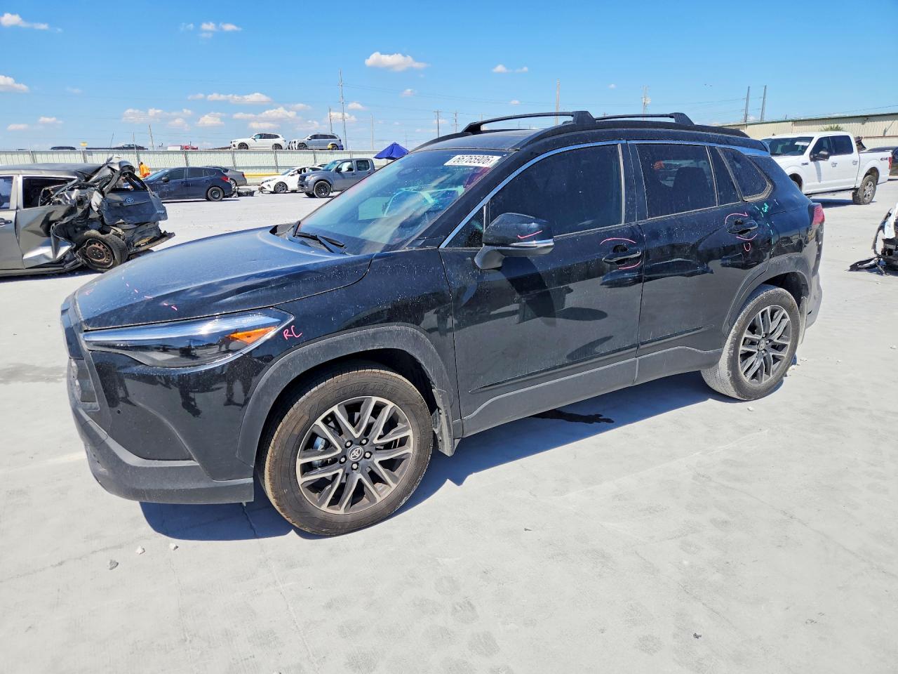 2026 TOYOTA COROLLA CROSS