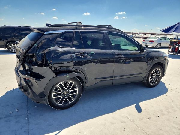 2026 TOYOTA COROLLA CROSS