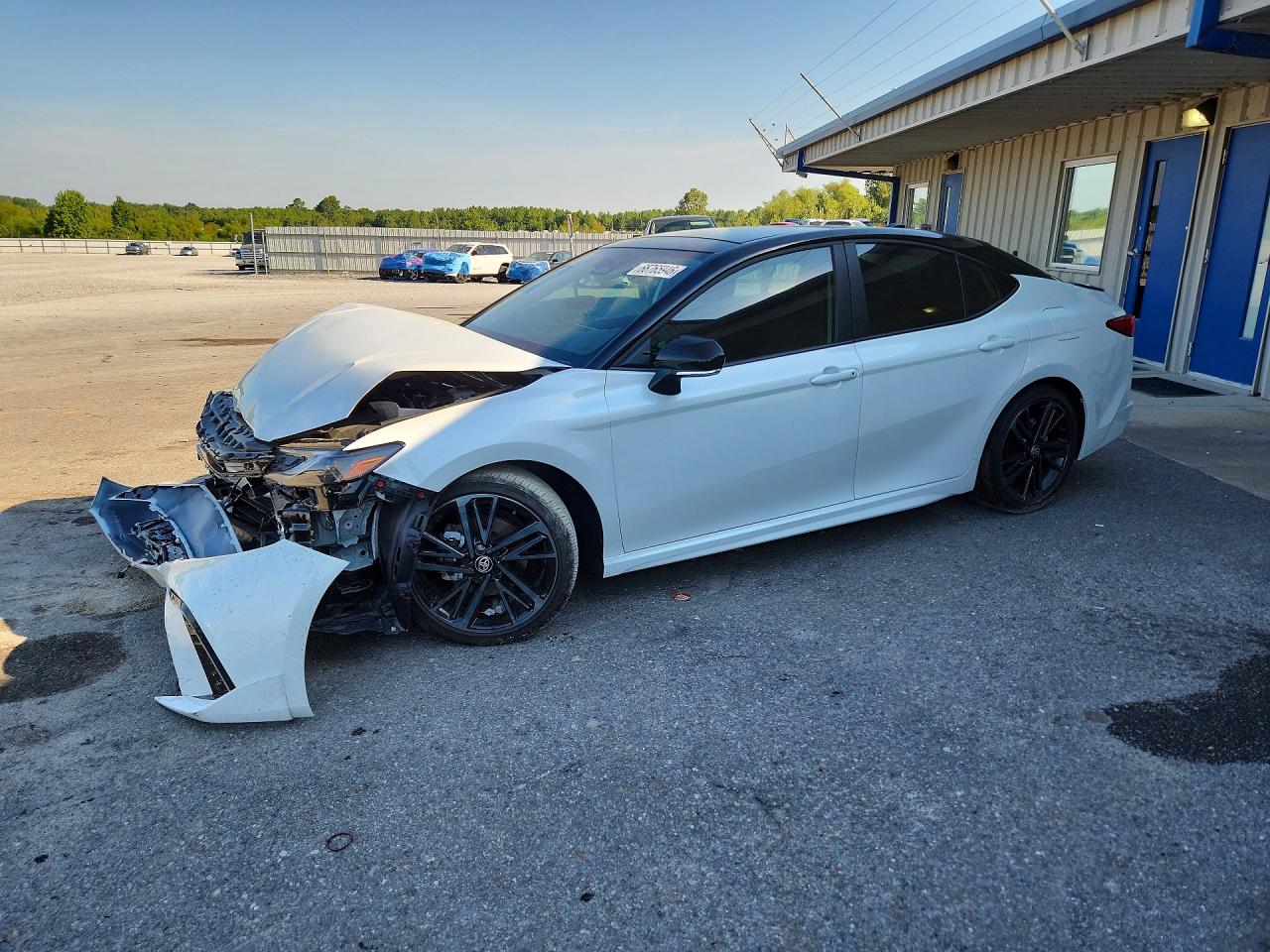 2026 TOYOTA CAMRY