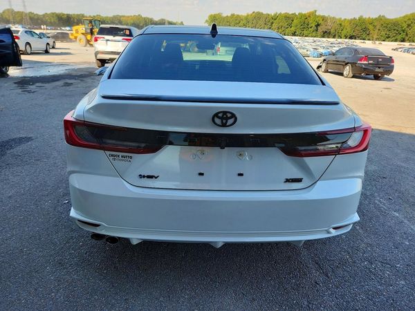 2026 TOYOTA CAMRY