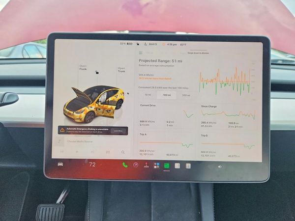 2025 TESLA MODEL Y