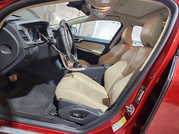 2016 VOLVO S60 SV33 Premier