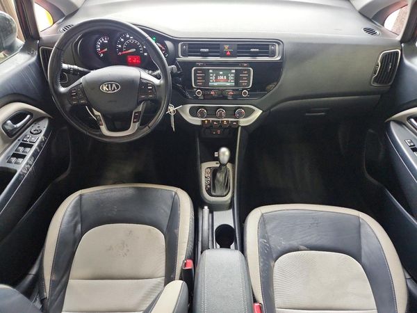 2017 KIA RIO 5-DOOR EX / SX
