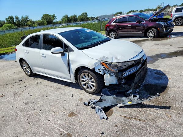 2021 TOYOTA COROLLA LE w/Premium pkg2