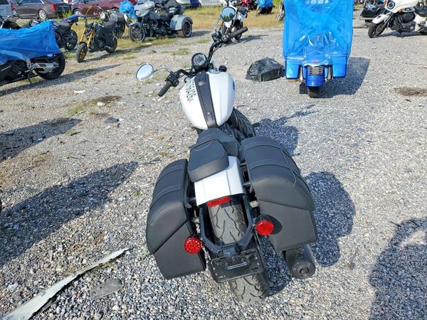 2025 INDIAN MOTORCYCLE CO. MOTORCYCLE