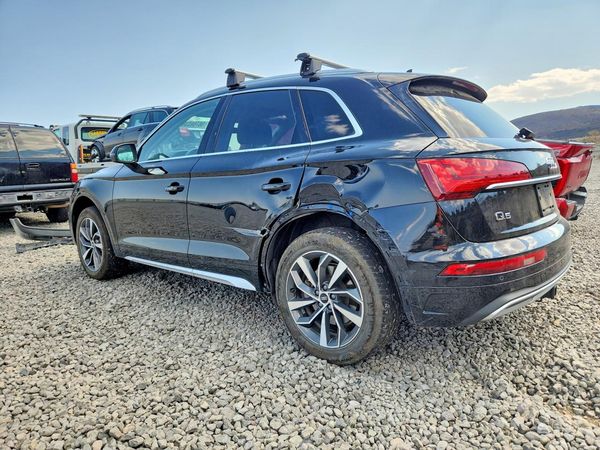 2021 AUDI Q5 quattro Premium Plus