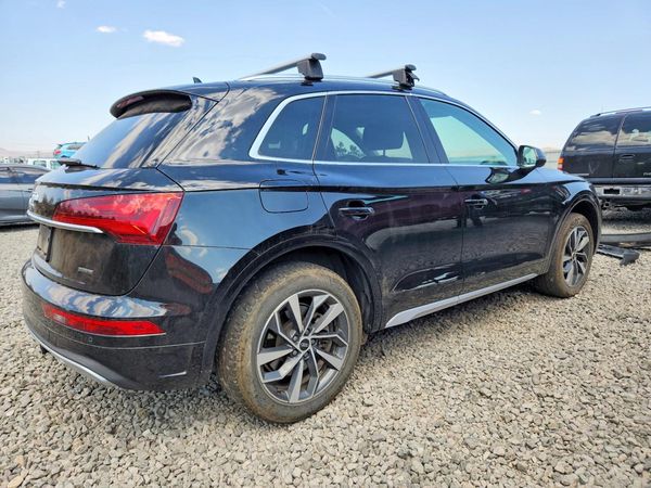 2021 AUDI Q5 quattro Premium Plus